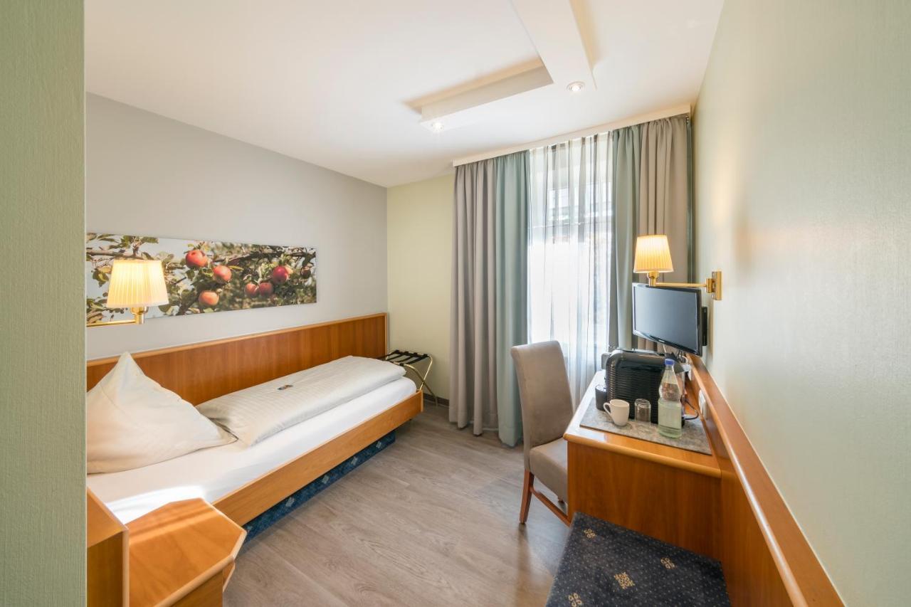 Landhotel Zur Bretzel バーベンハウゼン エクステリア 写真